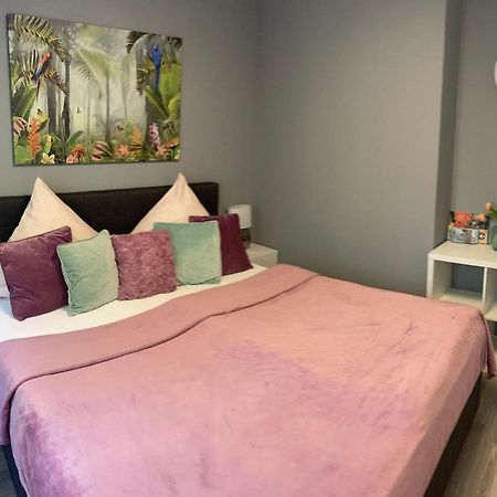 קרלסרוהה Family Apartment מראה חיצוני תמונה