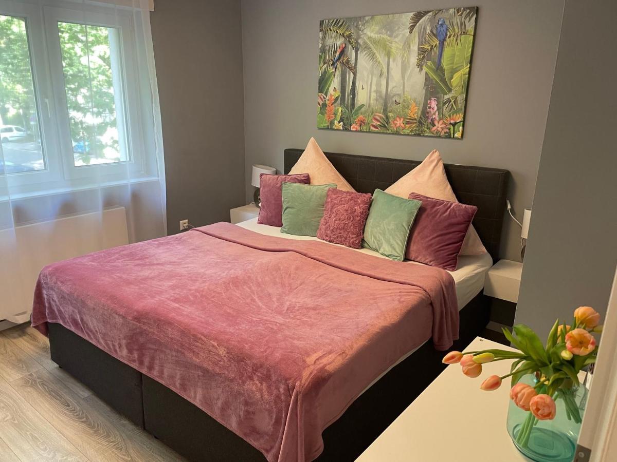 קרלסרוהה Family Apartment מראה חיצוני תמונה